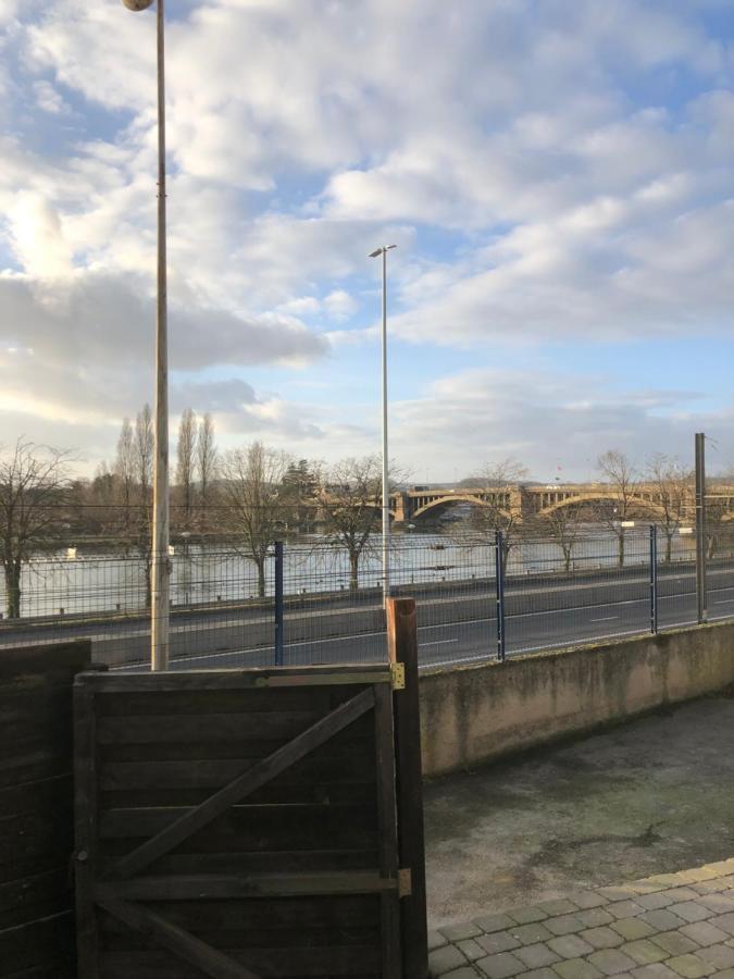 Appartement Rdc Plein Centre Avec Terrasse Visé Kültér fotó